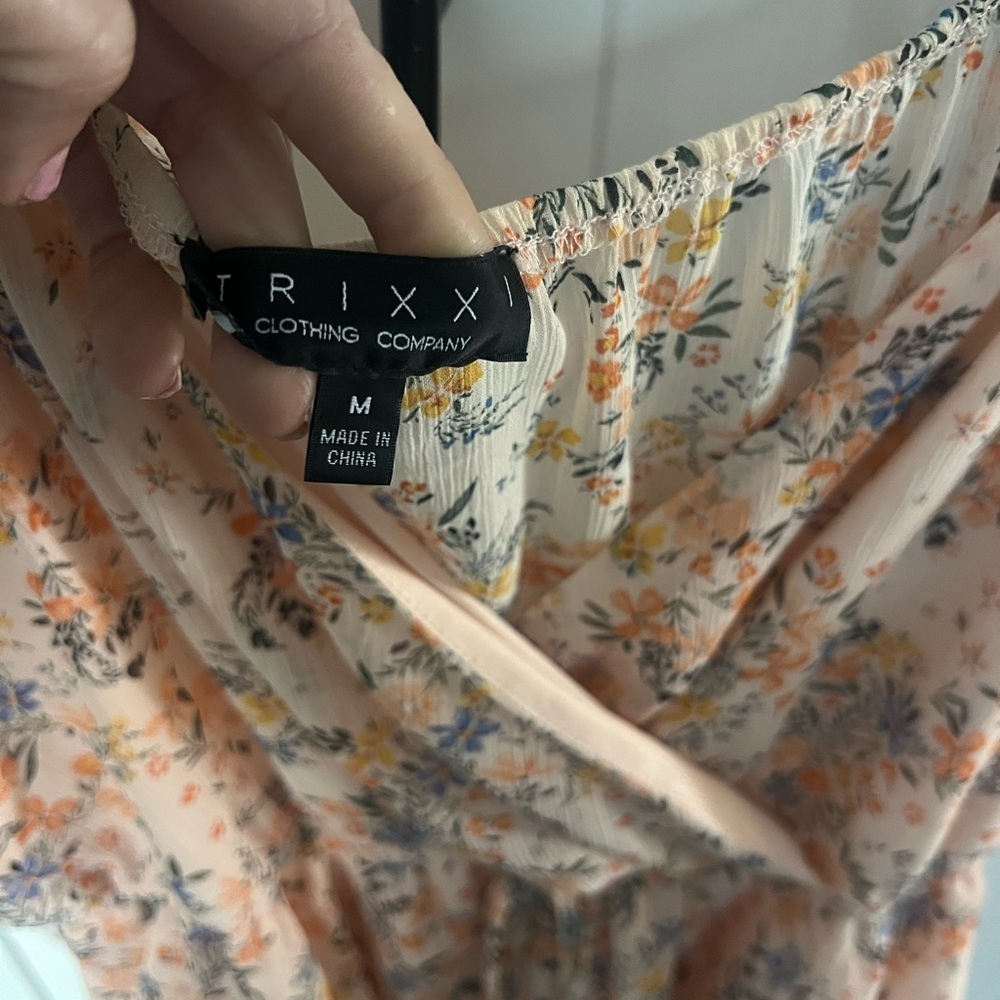 Spring Floral Ruffle Dress - Picture 5 of 6